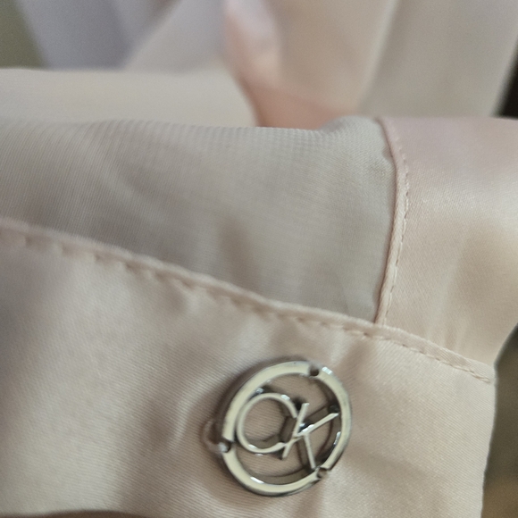 Pink Scarf - Picture 3 of 3